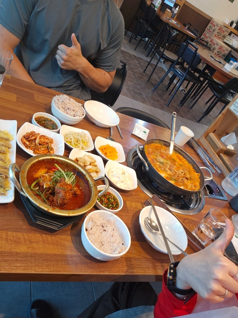 가성비 좋은 따뜻한 온기 가득한 곱창밥집, 포항 효자동곱닭
