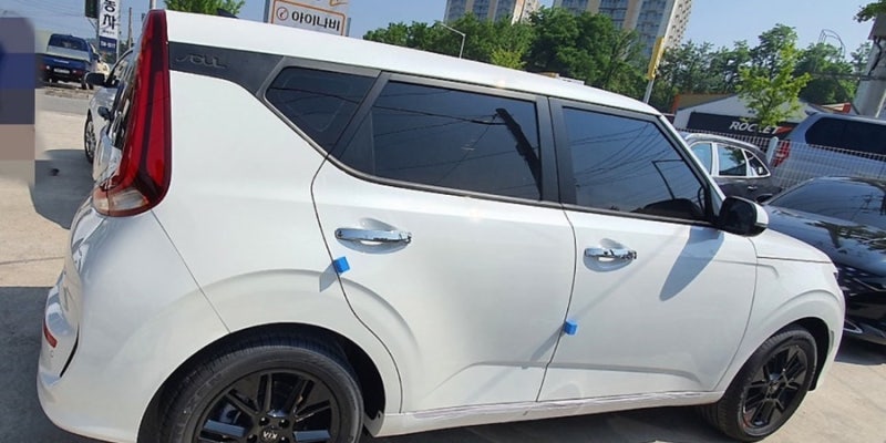 쏘울 부스터 EV 중고차, 지금 사면 가성비 끝판왕? 레이 EV보다 주행거리 181km 더 긴데 가격까....
