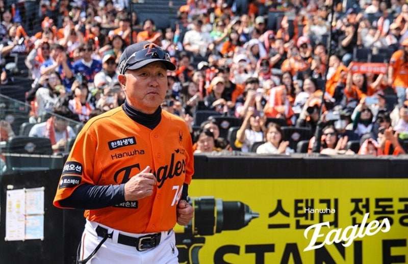 김경문, 한화와 작별… 2위에서 9위로, 그가 남긴 3년