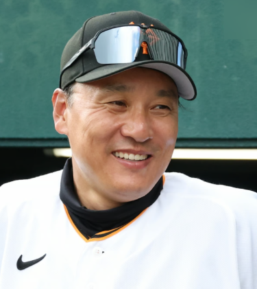 "수고했다 옷 벗어라" 도쿄돔 야유… 2G 2득점 업셋 탈락에 이승엽 지도자 경력 또 위기