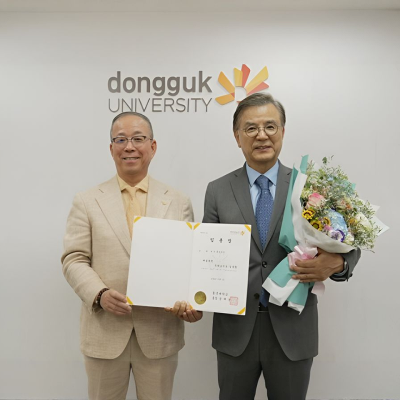 "강석우 TV 속 국민 배우가 진짜 교수님으로 변신?" 49년 만에 모교로 돌아온 77학번 선배