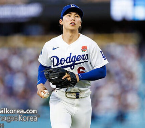 [MLB]충격..속보!! "결국 현지 언론 말이 맞았다" NLCS 출전 불발된 김혜성, 왜 하필 제외됐을까?