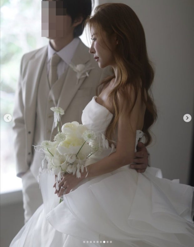 [서준맘 깜짝 결혼] 개그우먼 박세미, 1살 연하 비연예인 남편과 진짜 결혼 발표!(+ 프로필, 러....
