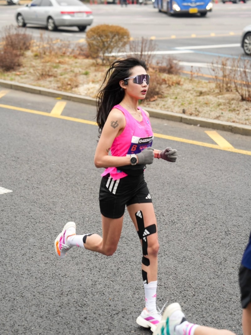 “결승선까지 불과 500m”…서울레이스 2위 달리던 KAIST 대학원생 유지원 러너 사망 비보, 조....