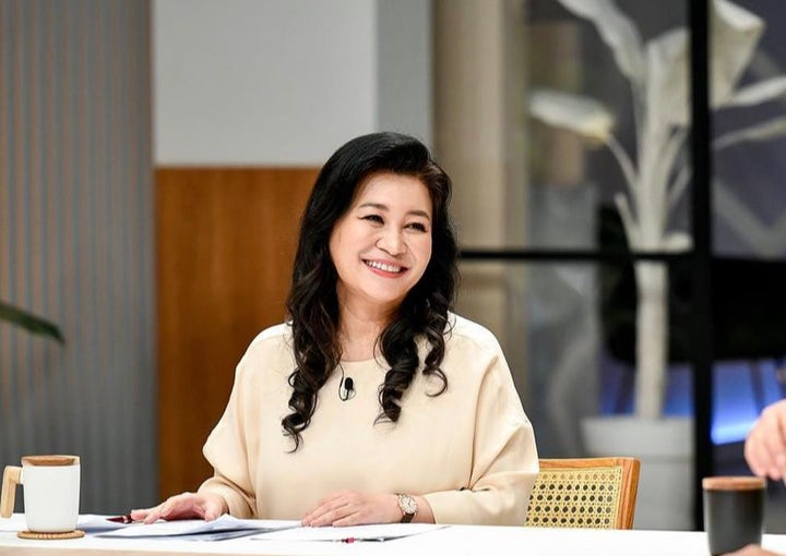 오은영 상담료 1시간 수백만원 사실일까? "비싸면 안 가면 된다" 연세대 교수가 옹호한 이유