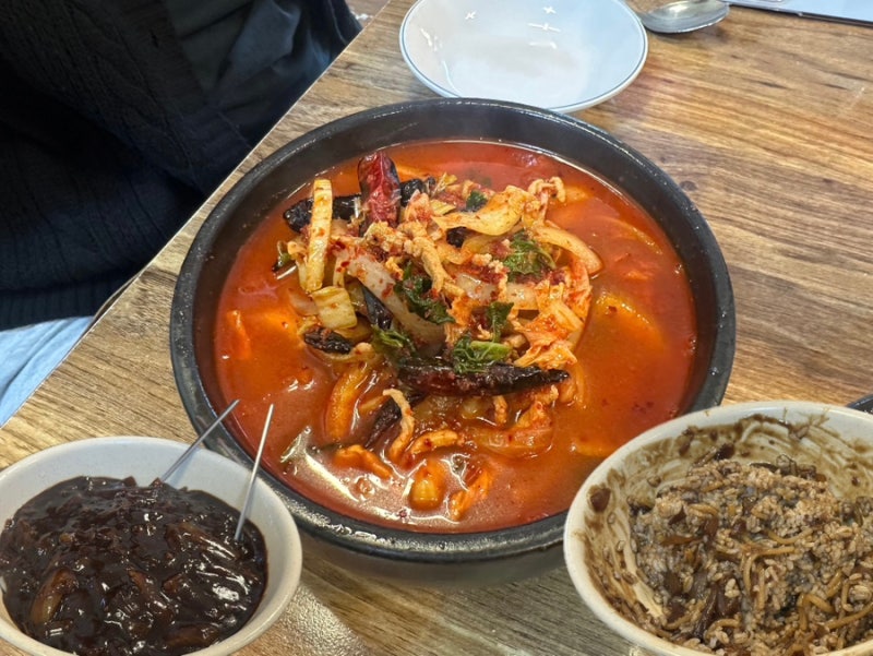 시흥 대야동 또간집 노포맛집 뚝배기화룡짬뽕