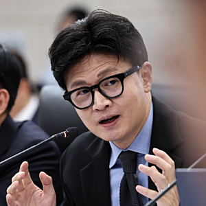 [속보] 강득구·한동훈 정면충돌! "공직 사유화 누가 했나" vs "딸 의혹 이미 무혐의"…법적 대....