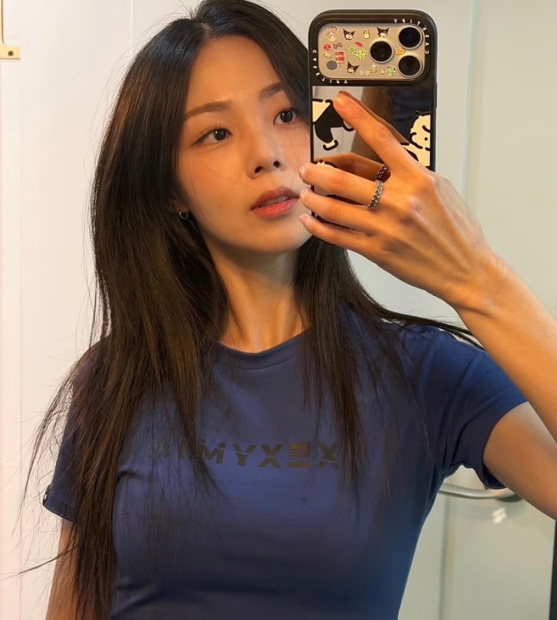 HYNN 박혜원 프로필｜50번 넘게 오디션 탈락, 이름은 왜 ‘흰’이 됐을까
