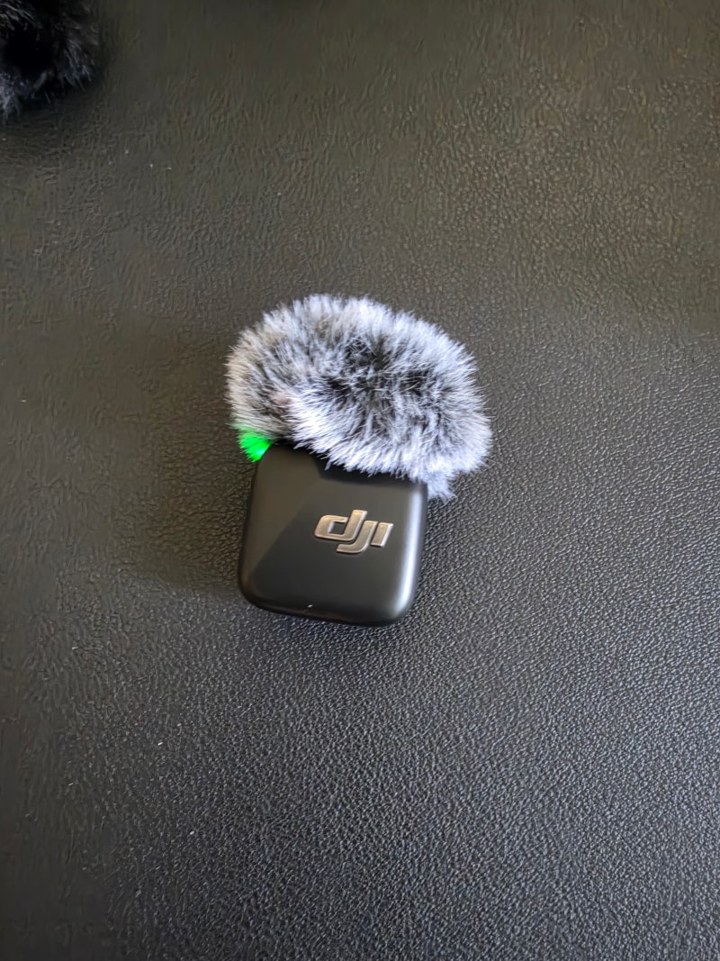 “이렇게 작은데 소음까지 줄여주네요” DJI 무선 Mic Mini 마이크 사용방법·연결방법부터 가....
