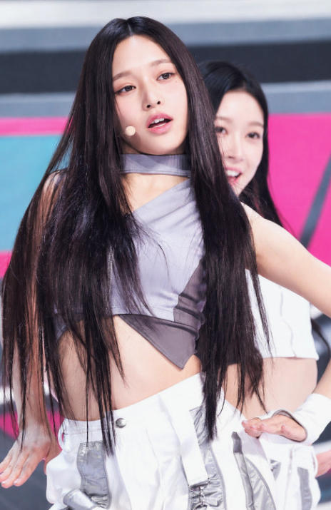 "SM 떠나놓고 또 아이돌 만든다고?" 이수만, 이번엔 남녀 그룹 동시에 꺼냈다
