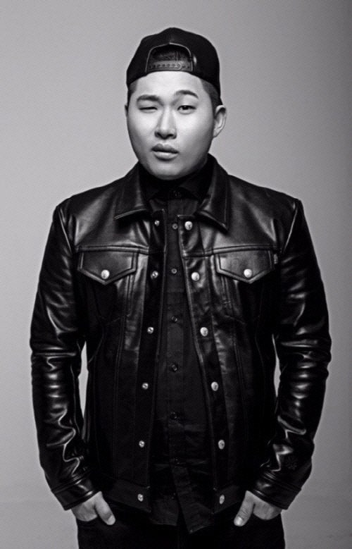 스윙스 맞아? 수염 붙이고 호위무사 변신…이번엔 사극 연기