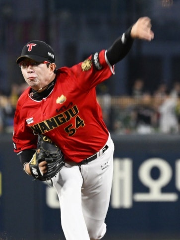 ⚾ "다승 1위 임찬규 vs 198승 양현종!" 기아 엘지 3위 결정전 12일 & 중계·경우의수 (와일드카드....