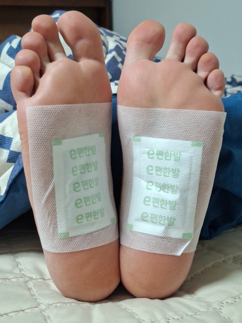 독소제거를 위한 발바닥파스 감성리빙 e편한 발바닥 패치 사용해본 후기