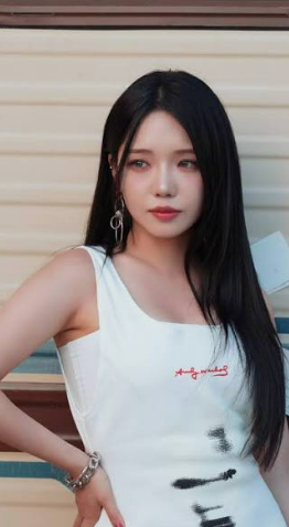 카드론 빚 및 근로장려금 고백, 아이돌학교 1위 센터 프로미스나인 출신 노지선은 누구?