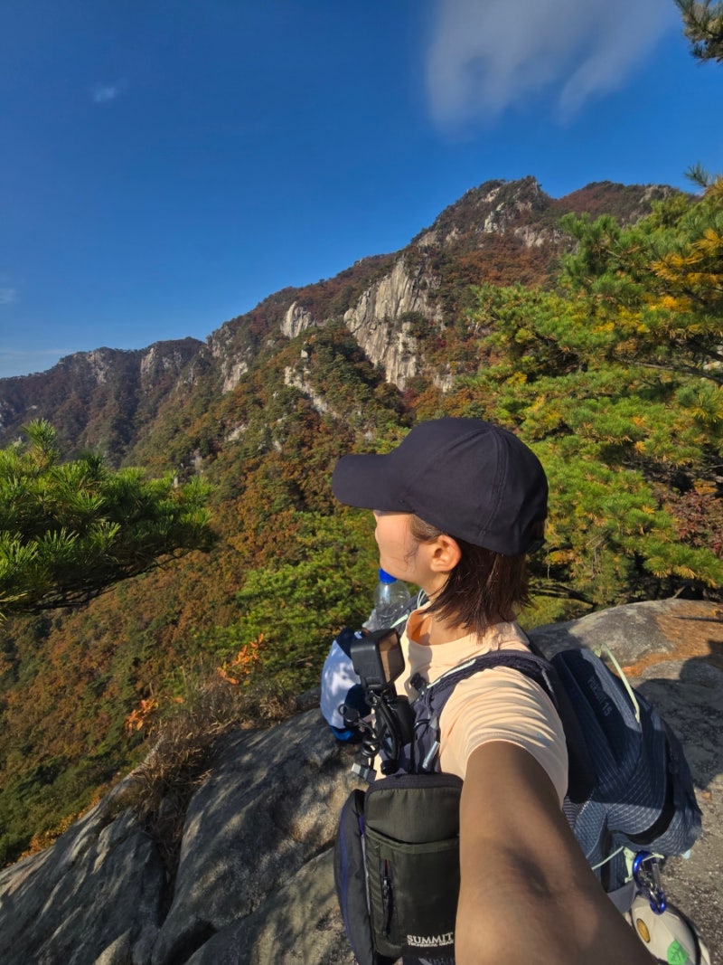 운악산 등산코스(운악산 출렁다리~눈썹바위~미륵바위~망경대~동봉~서봉~현등사)