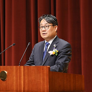 LH 사장 집값 급락 가능성 언급, 지금 집 사지 않아도 된다? 이성훈 발언과 부동산 전망
