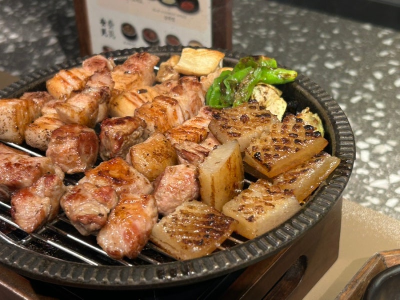 진해 삼겹살 맛집 ‘안민’ 진해점, 통돼지 반마리 세트 솔직 후기