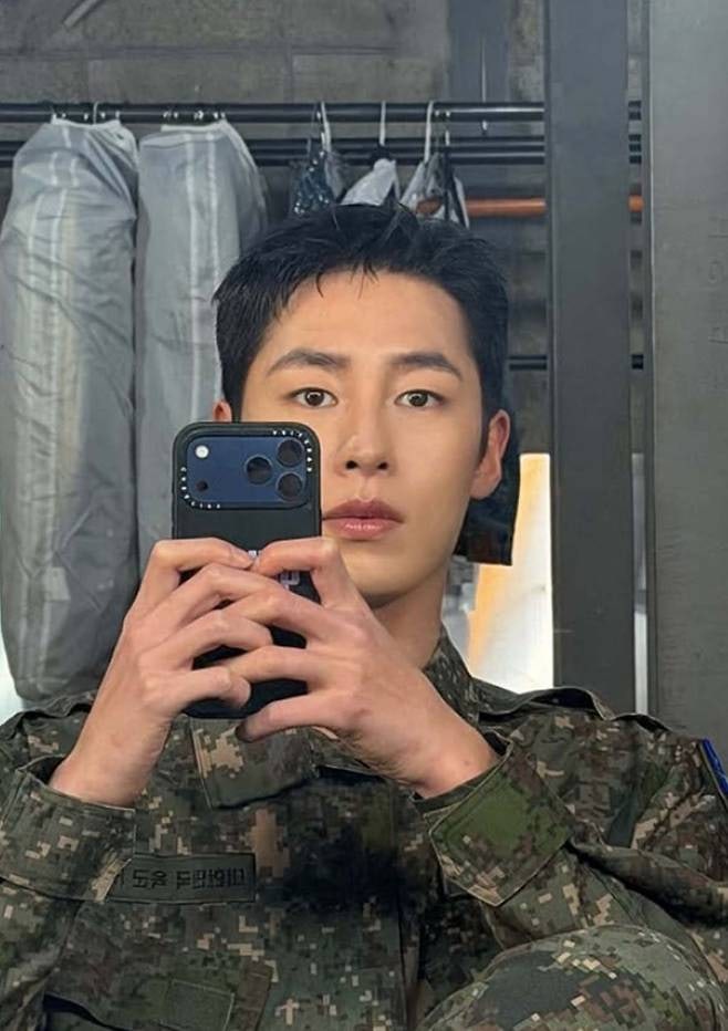 이재욱, 언제 군대 갔었나?…갑자기 사라진 줄 알았더니 벌써 군 복무 5개월째