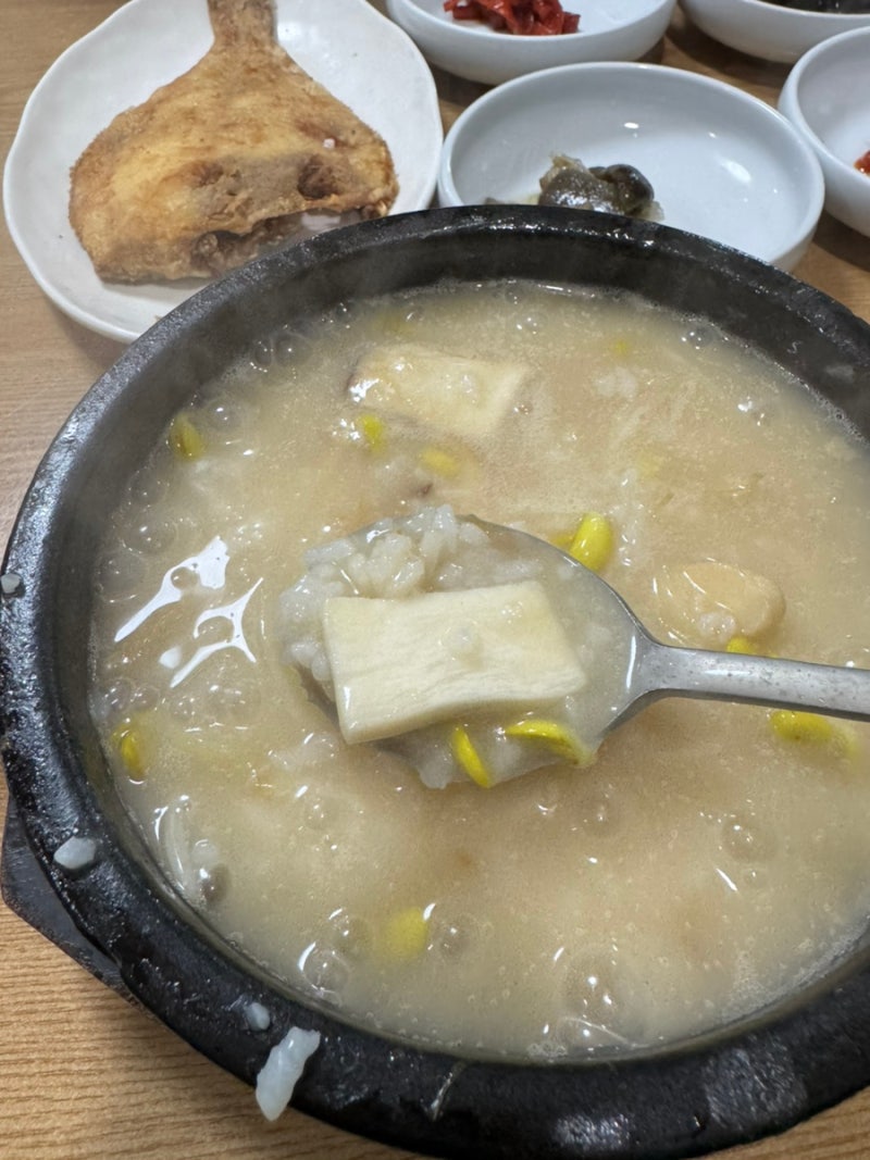 양양_감나무식당 황태국밥 송이황태국밥 후기 토요일 아침 웨이팅 주차자리