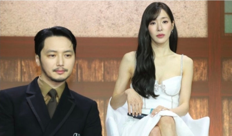 "twenty".. 데뷔 20주년 앞두고 모인 소녀시대 8명, 그중 변요한 아내 티파니 영만 달랐던 이유