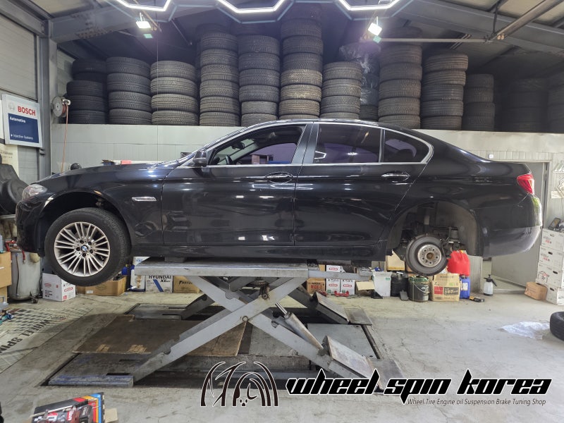 BMW 520d 브레이크 소음 점검 후 브렘보 패드, 리어 타이어, 엔진오일, 브레이크오일 교환 작업 ....