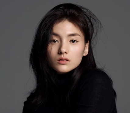 열애설도 없던 김용지, 결혼보다 더 놀라운 소식 뱃속 2세는 딸이었다