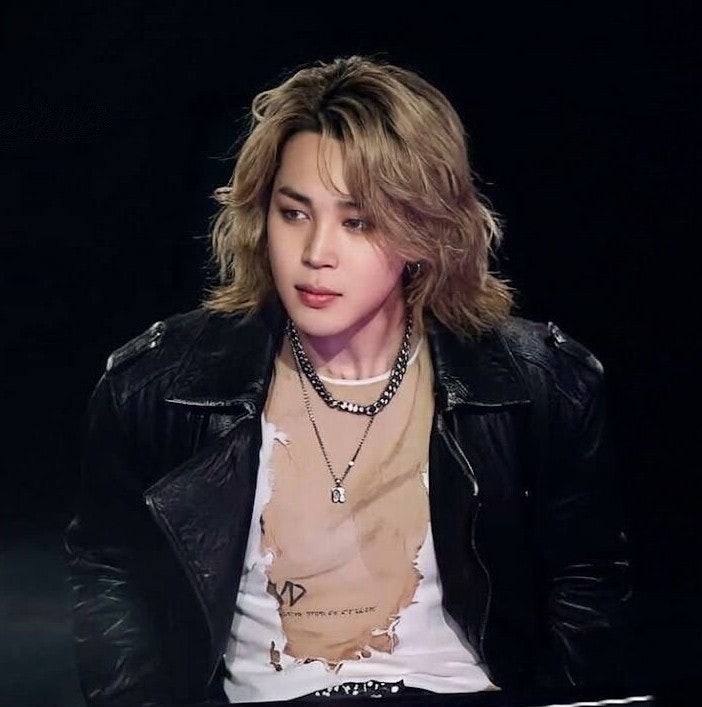 "이게 무슨 일이야" 페루 거리와 하늘을 채운 지민 생일 서포트 4가지..