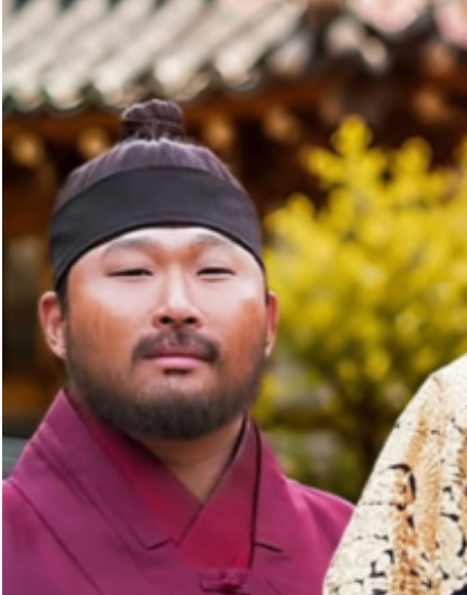 스윙스, 수염 붙이고 사극 도전…래퍼가 호위무사로? 포스터 보고 두 번 놀란 이유