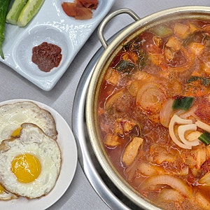 파주 심학산 임성근 셰프 식당 부뚜막짜글이&박포갈비 평일 저녁 방문 후기