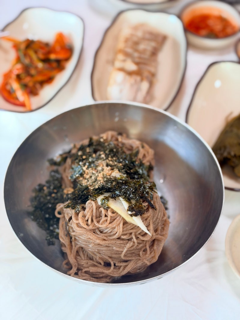 인제 자작나무숲 근처 맛집 옛날원대막국수 물막국수 곰취수육 웨이팅 솔직 후기