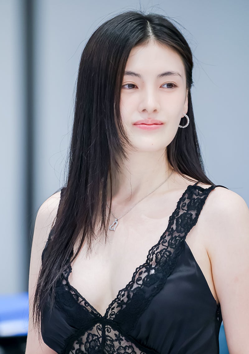 김용지 깜짝 결혼, 열애설 한 번 없더니 한옥서 백년가약…'미스터 션샤인' 호타루 신랑은 비....