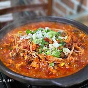 20261011 산청 돌담 지리산흑돼지소라찜 +@