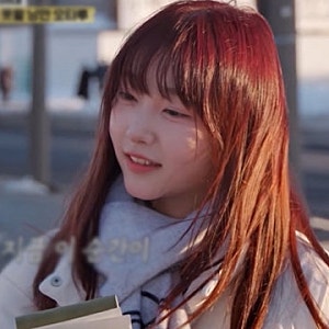 '걸그룹 미모' 난리난 정웅인 둘째 딸, 연예인 대신 SNS 싹 끊더니… 신동엽 딸 보고 세운 목표....