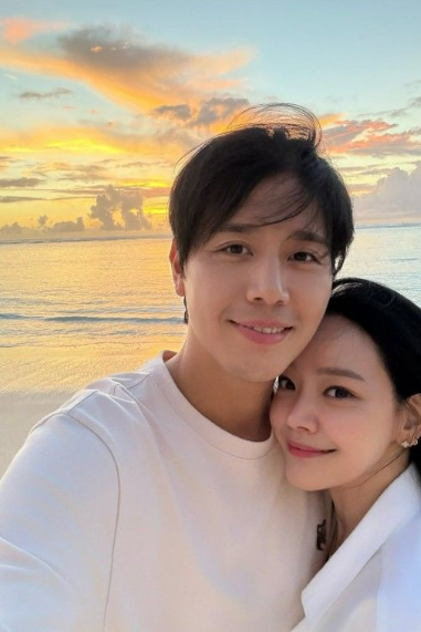 "결혼 16년차인데 민낯 본 적 없다고?" 8살 연상 손준호 김소현 반전 일상