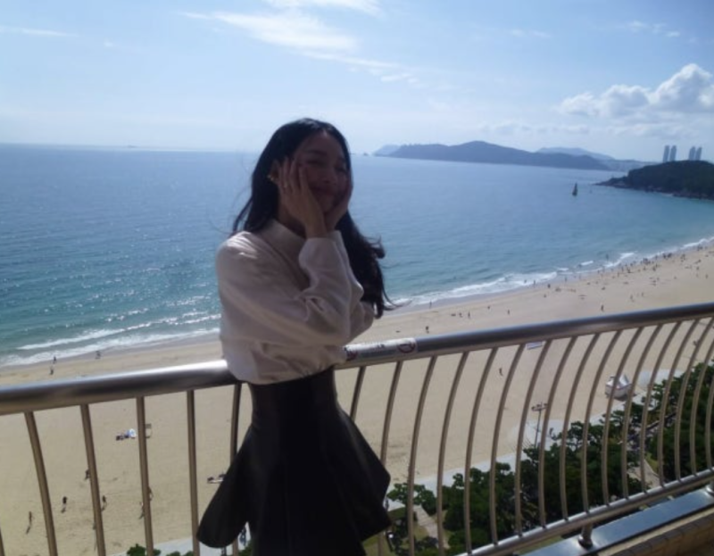 신민아 김우빈, 극강 러블리…10년 연애 끝 결혼한 부부의 반가운 근황