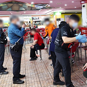 인천 홈플러스 구월점 흉기난동...살인미수로 징역, 전자발찌 찬 60대 남성
