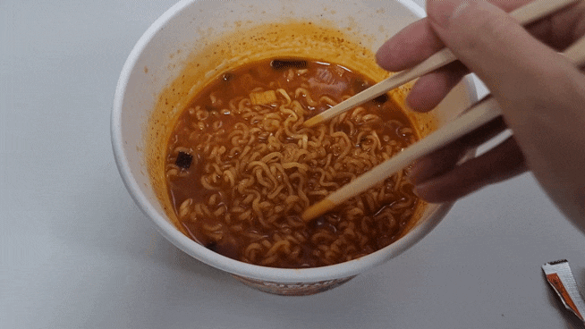 치트키 진한새우탕면 후기, 새우탕 안 좋아하던 제가 밥까지 말아 먹었어요