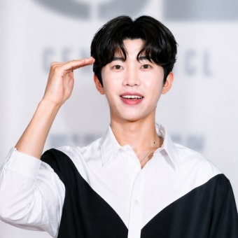 임영웅 K-브랜드 트로트 1위, 40개월 연속 롱런하는 이유