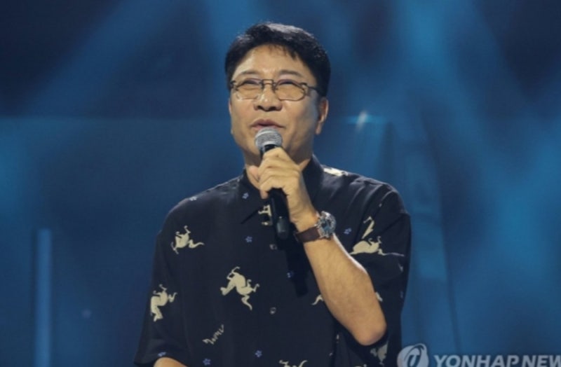 이수만 3년 만에 국내 K팝 복귀 24인조 신인 그룹 A2O 소울과 라이트 동시 출격