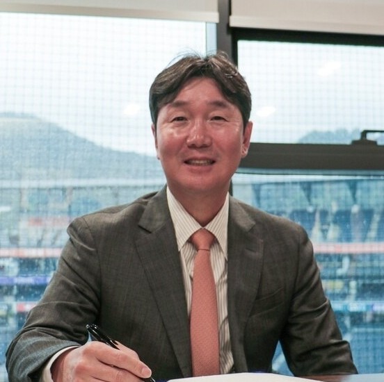 “대표팀 8강 금메달 이끌고 <b>한화</b> 새 사령탑으로...” 50대 야구감독 ....