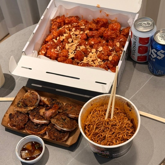 강릉 속초 여행 2박 3일 2일차 : 금천칼국수, 갤러리밥스, 아르떼뮤지엄 강릉점, 순두부젤라또....