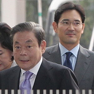 홍라희, 이재용에 삼성전자 주식 2조6천억 증여..이유는?