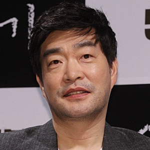 "닥터X 병원장 부승권으로 돌아온" 손현주 프로필 나이 아내 학력 결혼 자녀 혈액형