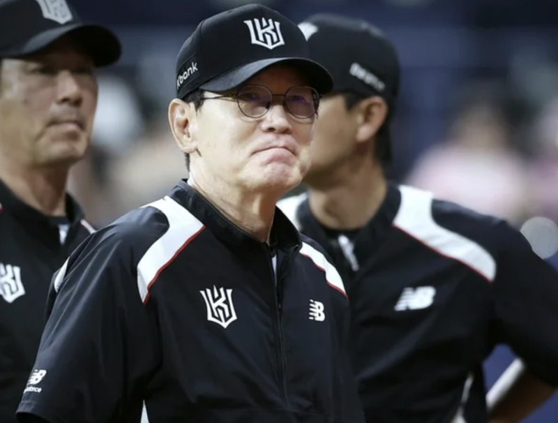 "팀은 1위인데 안타왕·홈런왕은 둘 다 2위..." KT 이강철이 우승하고도 미안해한 이유