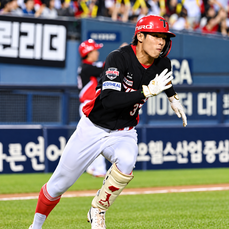 "아웃돼도 괜찮다" KIA 이범호 감독이 신인 김민규에게 내린 특별 지시! 견제사 이후 오히려 ....