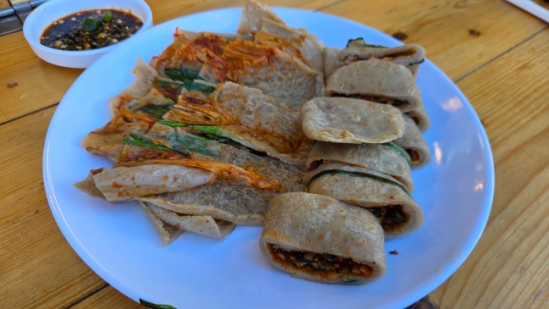 강릉중앙시장 맛집 진부집부침 메밀전 메밀전병