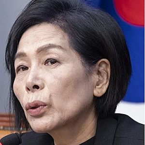 "시원치 않다? 처참하다"… 최민희, 민주당 지지율 급락에 "조희대 탄핵·특검 추진해야"