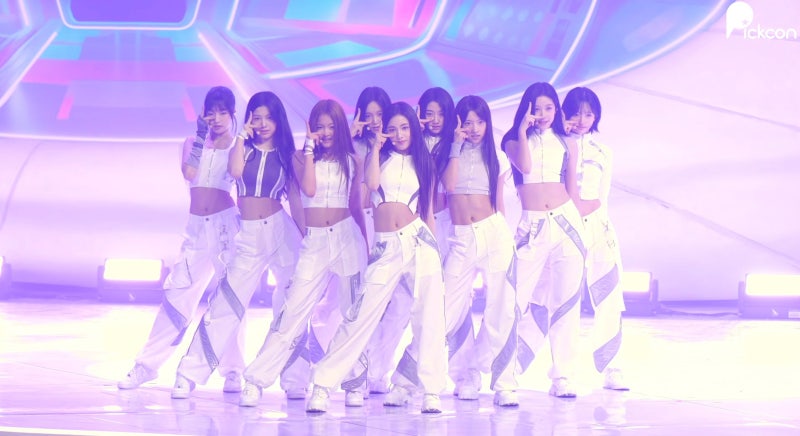 이수만 A2O 라이트, 제시카·보아·설리 닮은꼴 반응