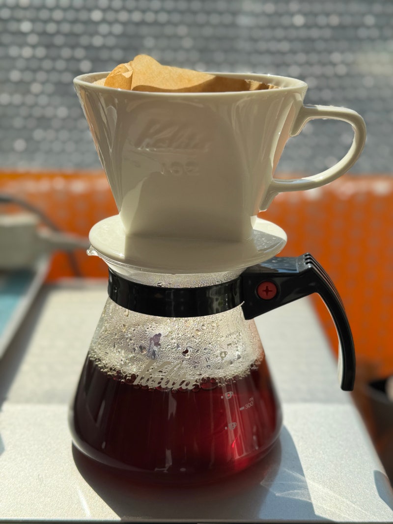 집에서도 카페처럼! Kalita 칼리타 도자기 드리퍼 102LD & 500cc 서버 ☕