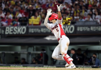 김도영 8회말 투런포로 KIA 4-2 LG 꺾고 3위 확정, 홈런왕 결정한 마지막 타석 뭐길래